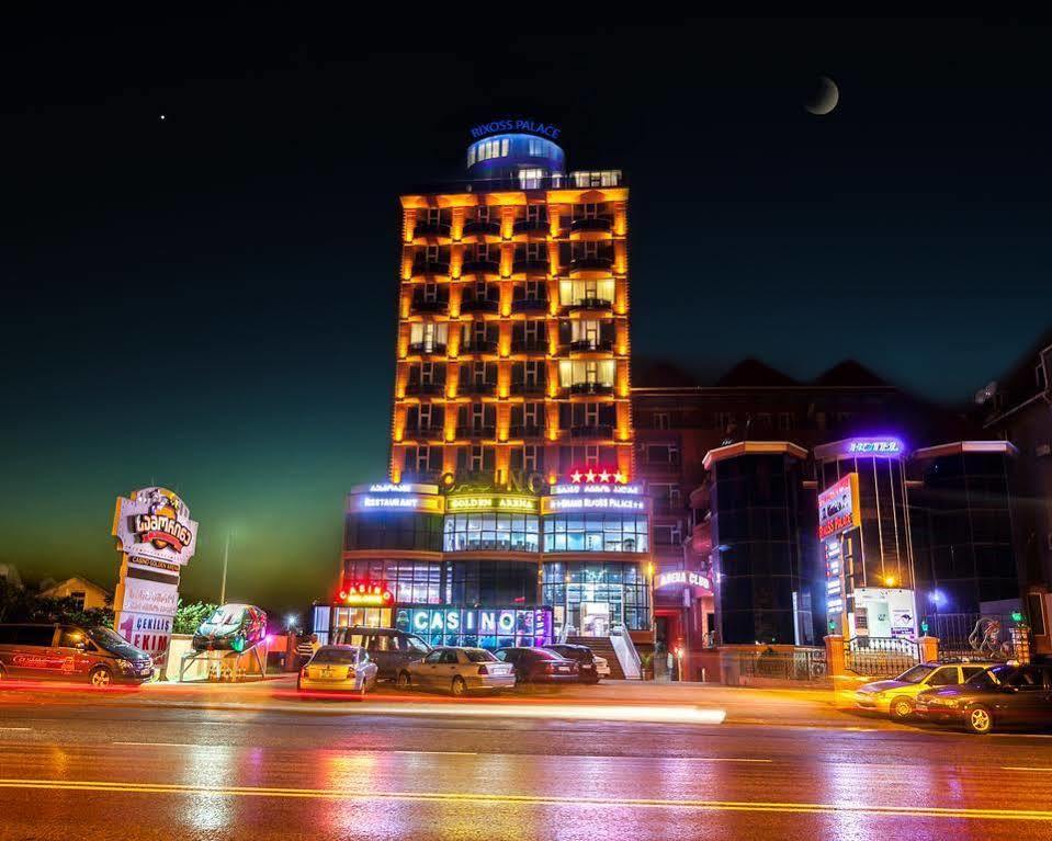 Grand Georgian Palace Batumi Bagian luar foto